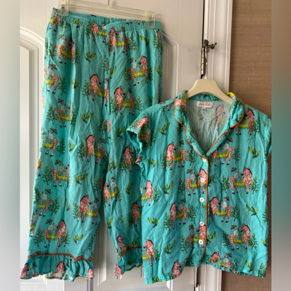 Jayes Studio Lux Sateen Capri Zebra Print PJ Set (Small)